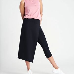 Betabrand The Sassiest pants in black size L